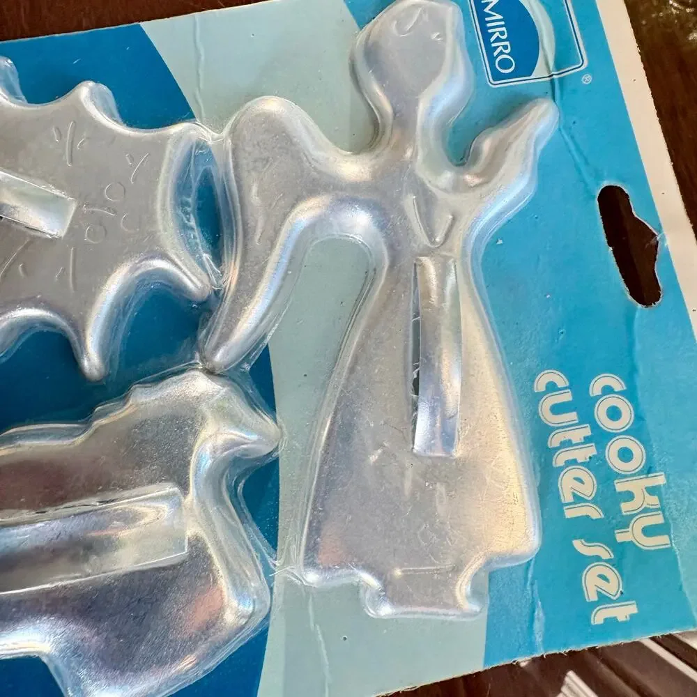 Vintage Mirro Christmas Cookie Cutter Set Sealed 4 Pc Holiday Shapes